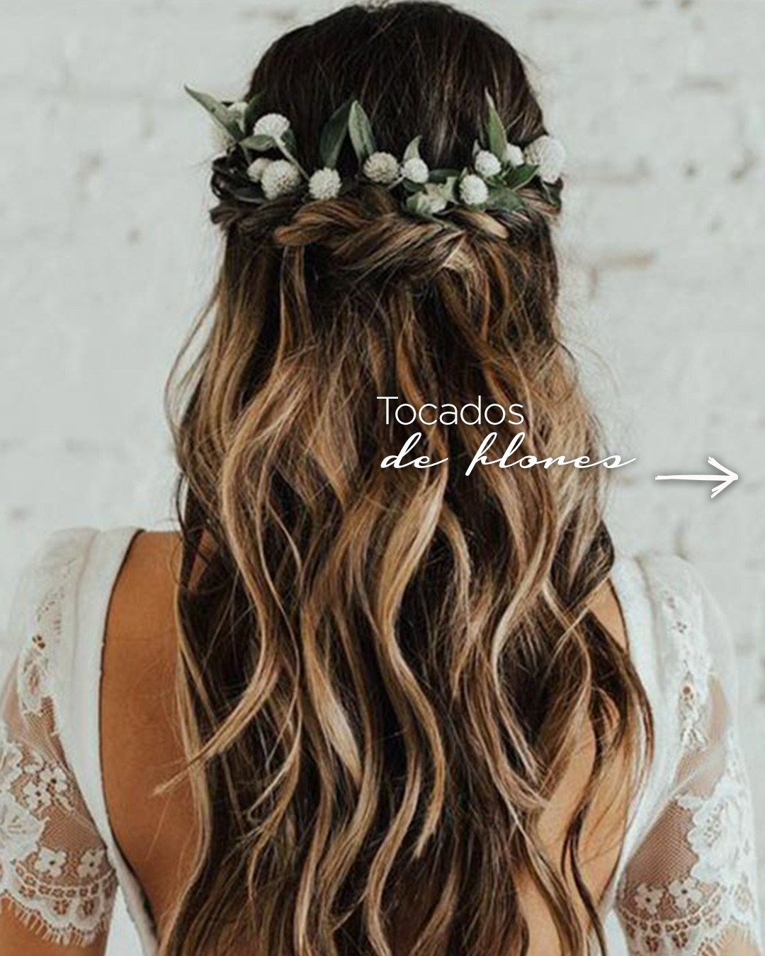 Especial 2019  Tocados y coronas de novia con flores naturales